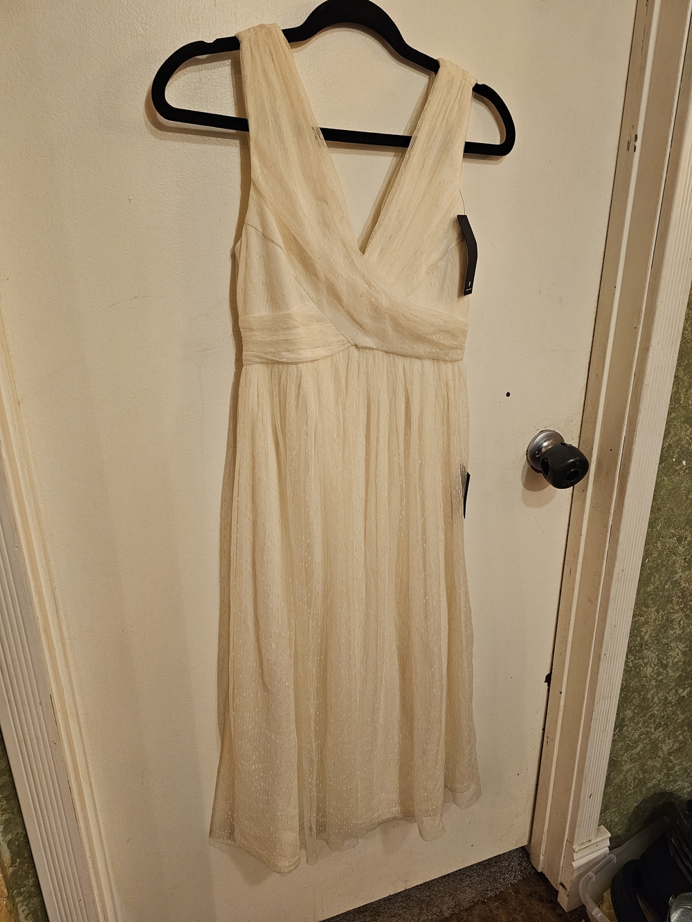 Lulus Elegant Cream V-Neck Sleeveless Dress